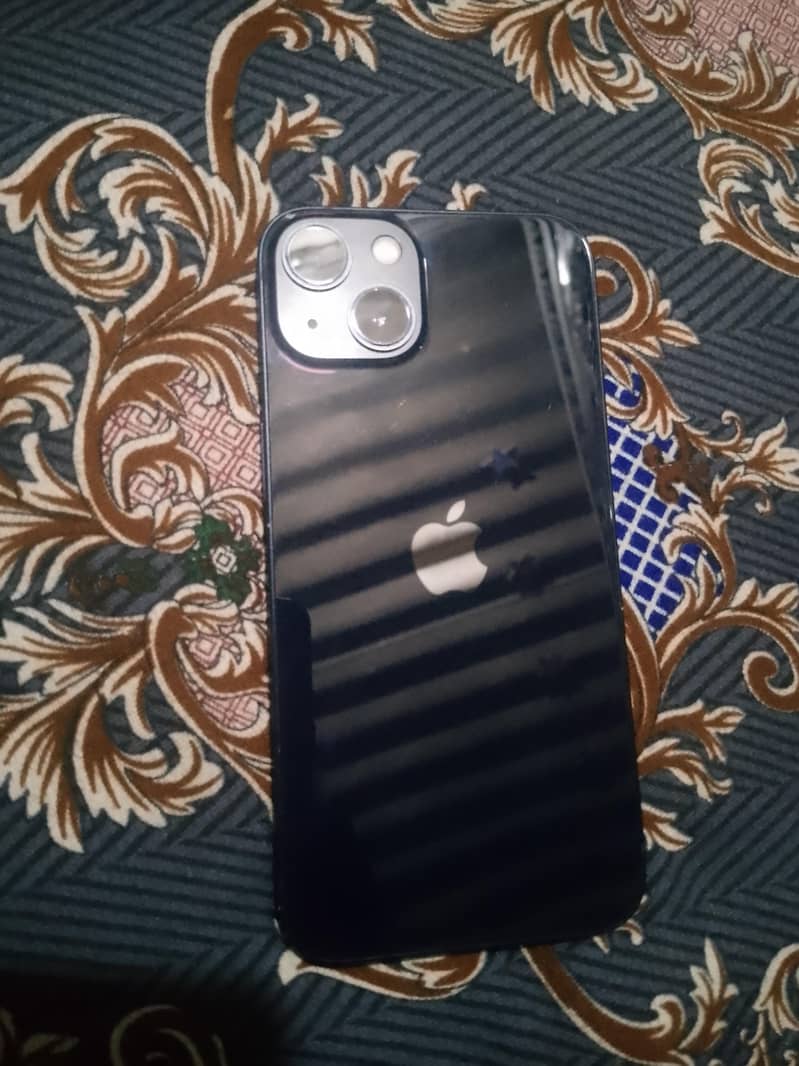 Apple iPhone 13 9