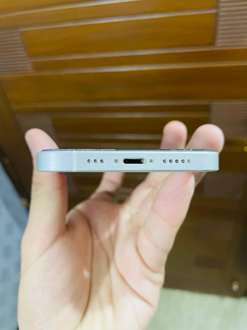 Apple iPhone 12 2