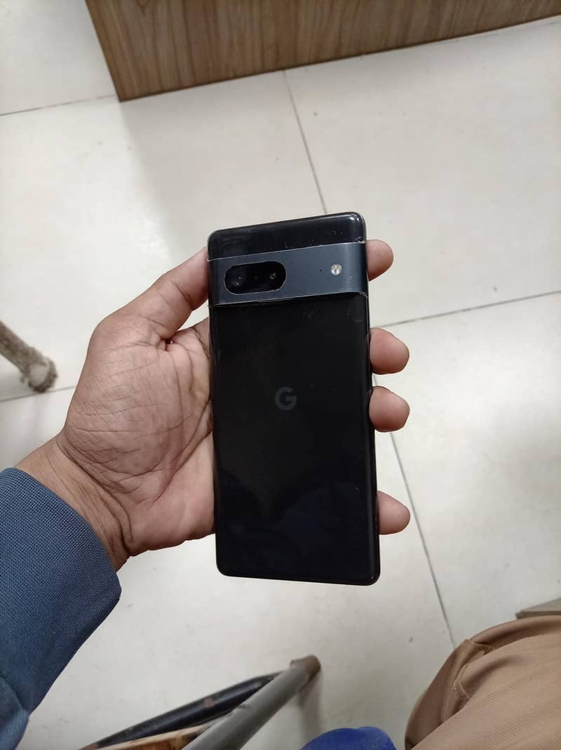 Google Pixel 7 3