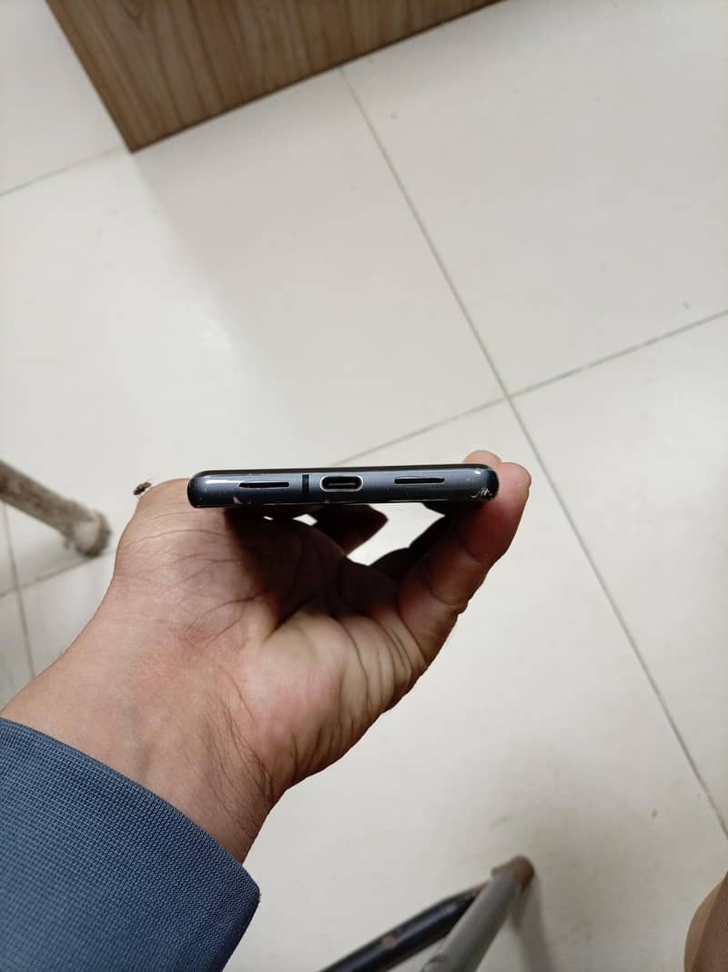 Google Pixel 7 5