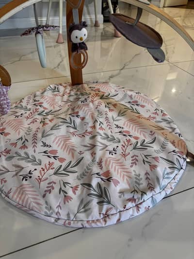 Baby chair and cot (new condition)