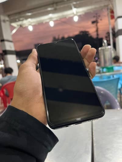Infinix Hot 11