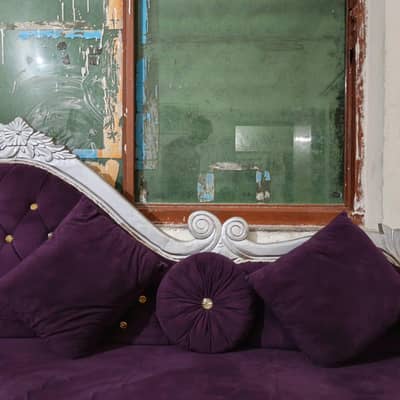 dewan soofa Purple