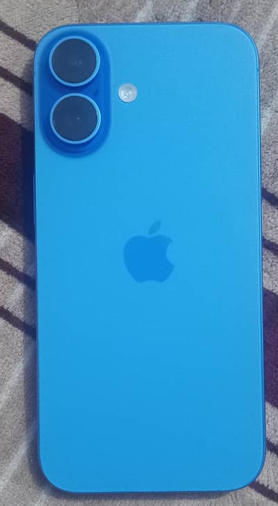 Apple iPhone 16