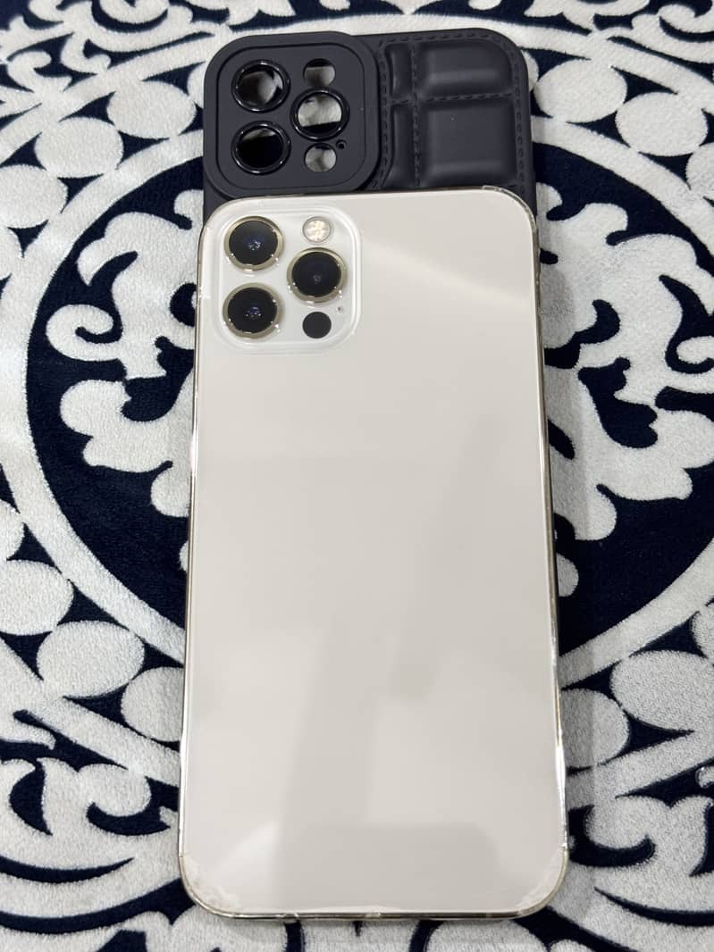 Apple iPhone 12 Pro 0