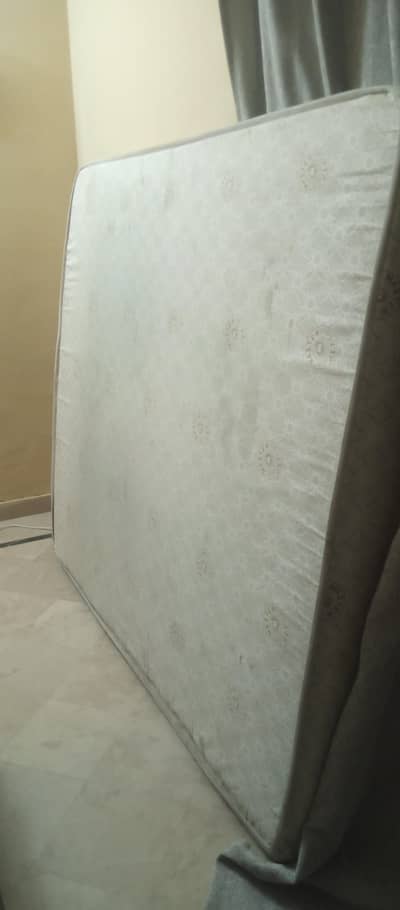 Master Jet Foam Mattress Queen 2 size mattress