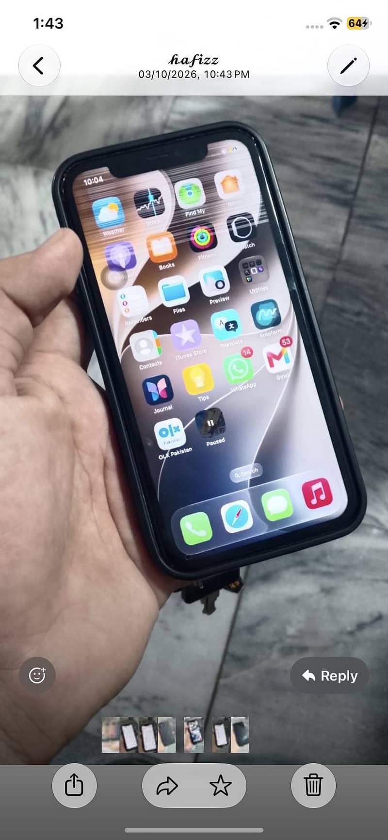 Apple iPhone 11 4