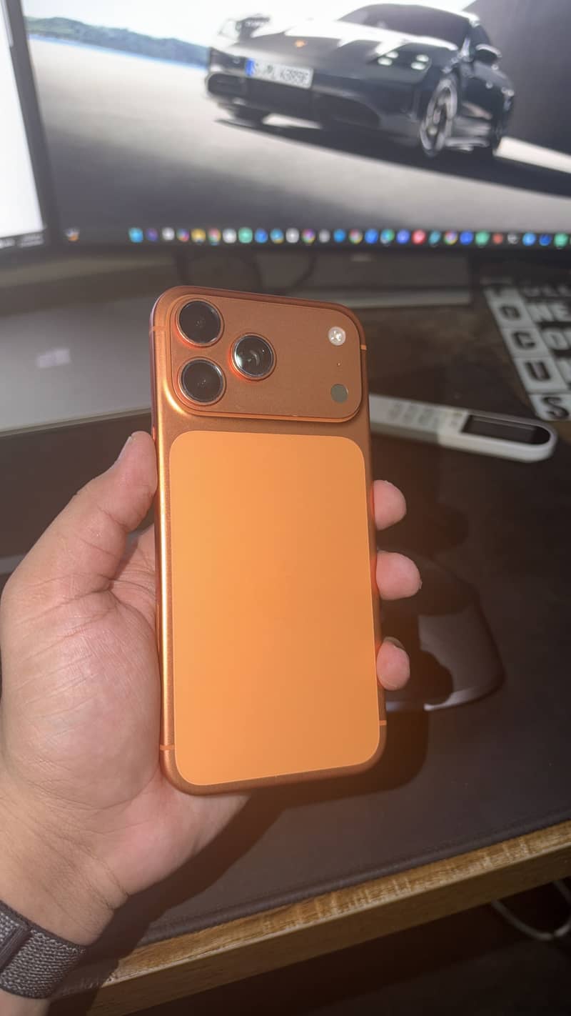 Apple iPhone 17 Pro Max 5