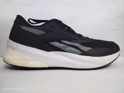 Reebok Branded Shoes Preloved