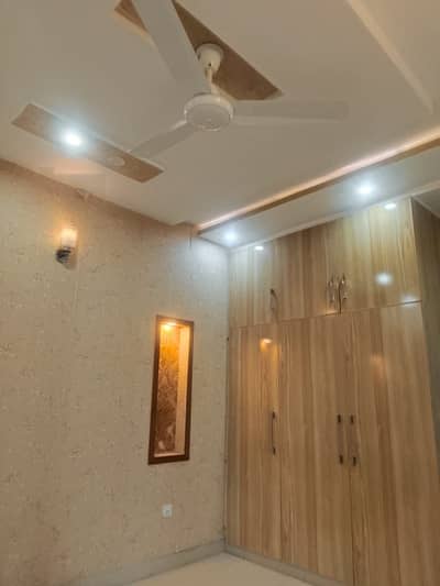 1 kanal beautifultiles floor uper portion for rent at the hot location of johar town phase 1