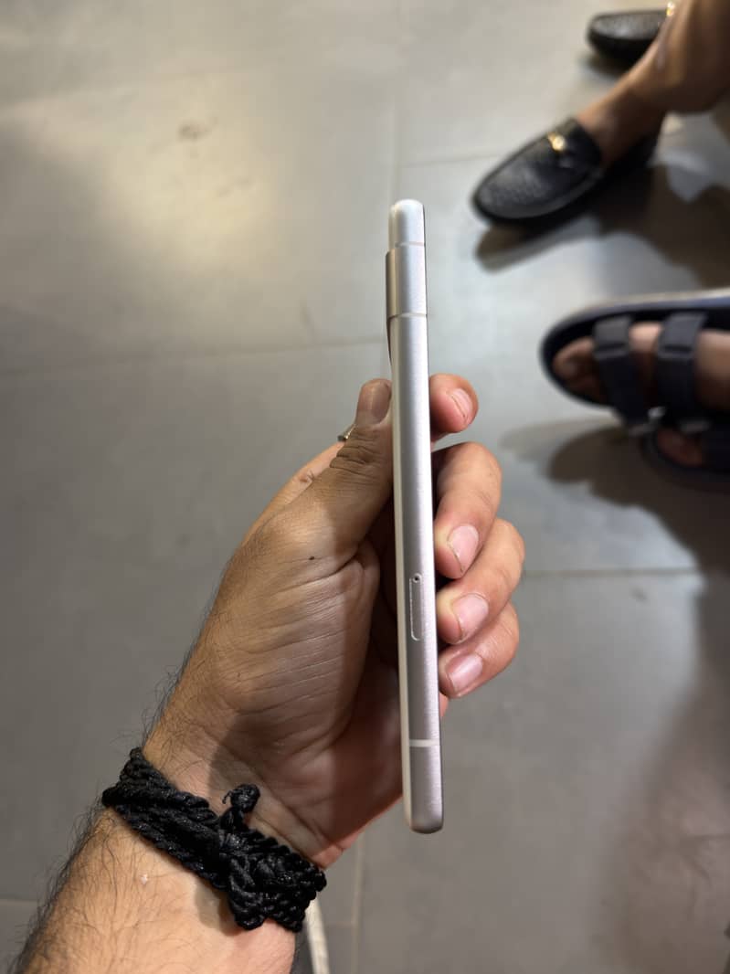 Google Pixel 7a 1