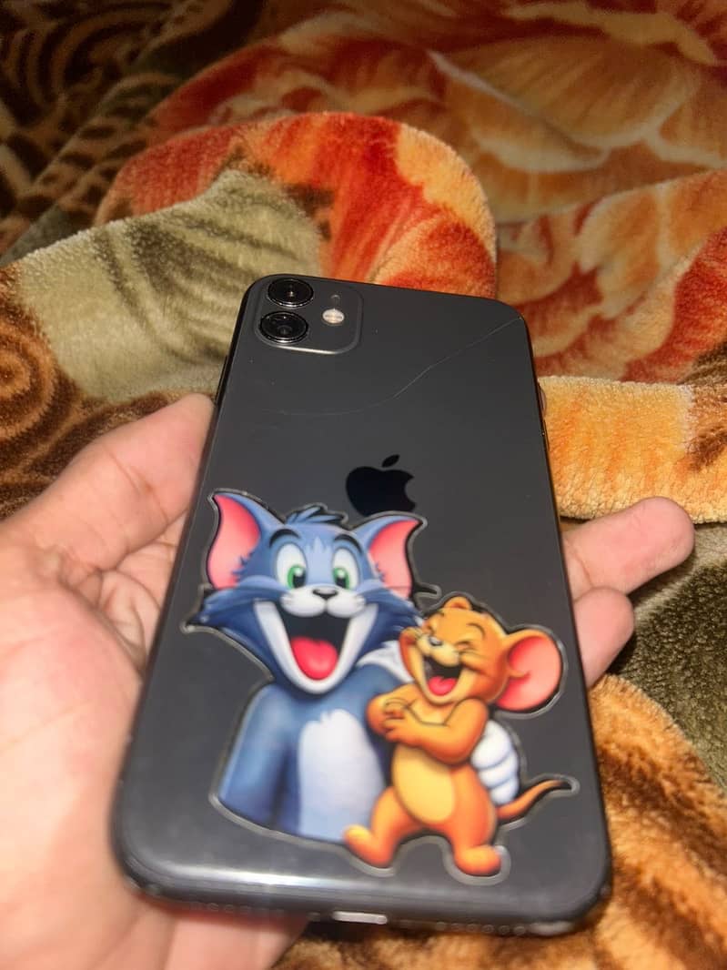 Apple iPhone 11 4