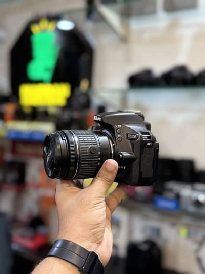 Nikon D5500 With 18-55mm Kit Lens