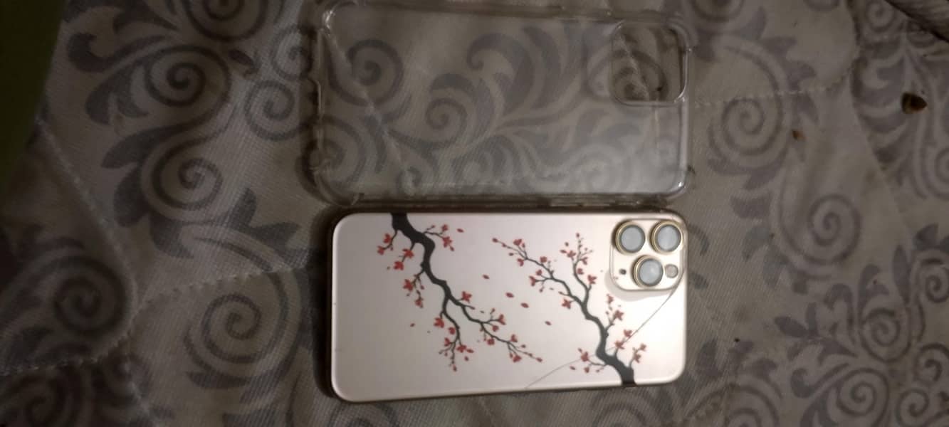 iphone 11 Pro 9