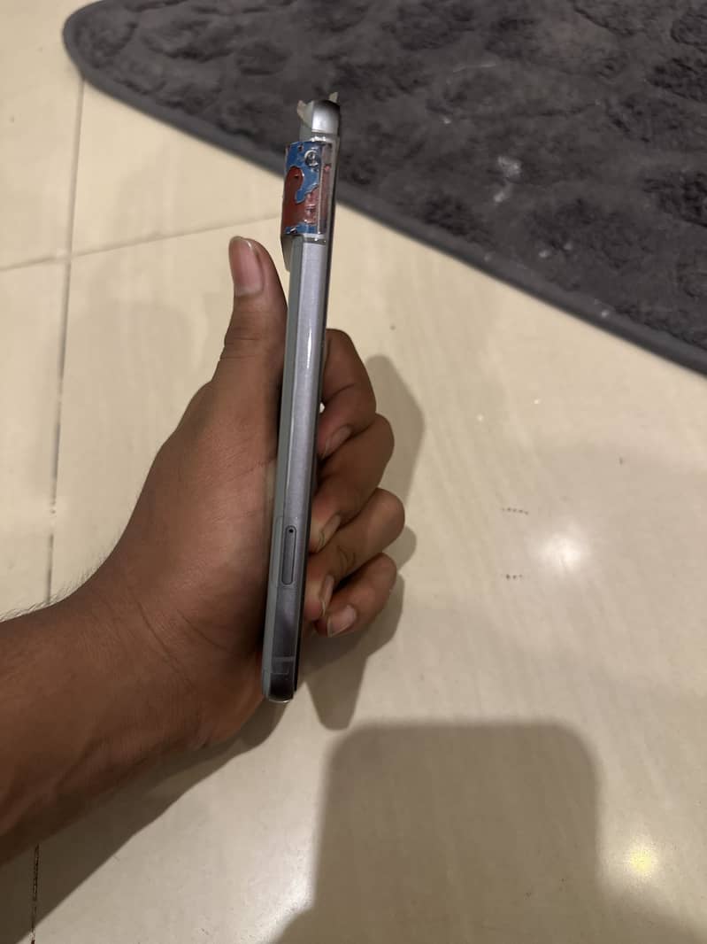 Google Pixel 8 1