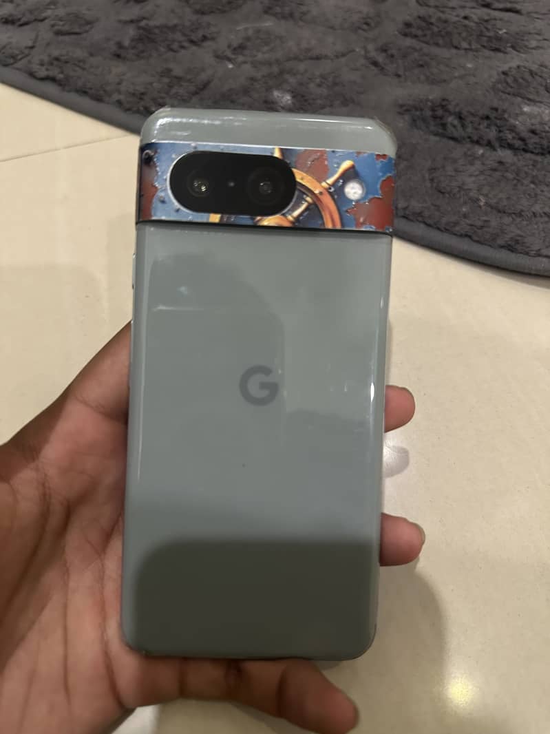Google Pixel 8 3