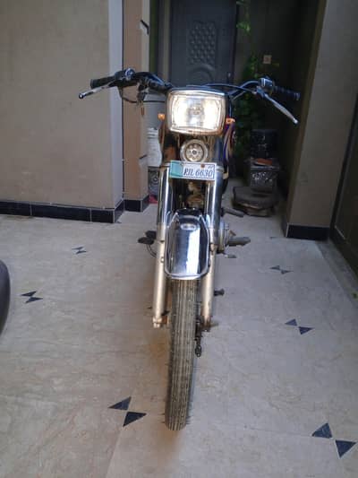 Yamaha dhoom 2010