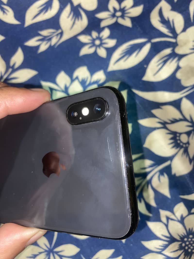 Apple iPhone XR 0