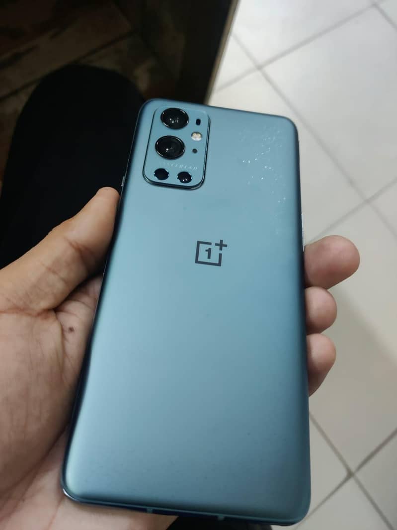 One Plus 9 Pro 5G 0