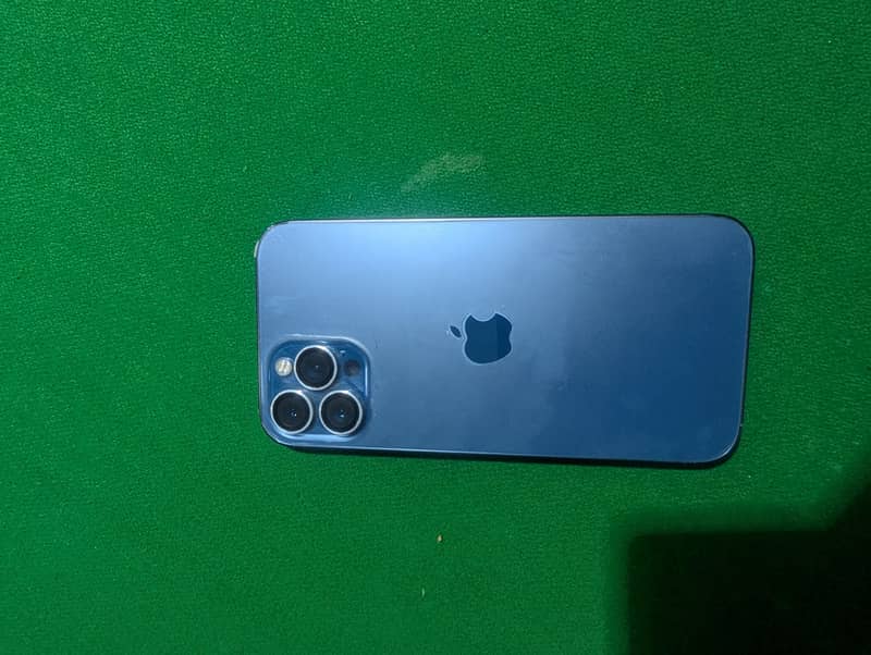 Apple iPhone 12 Pro Max 1