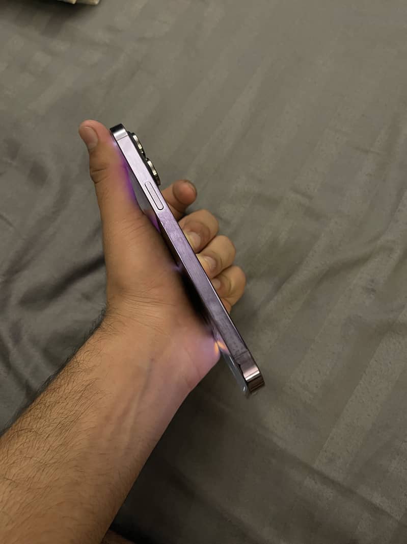 Apple iPhone 17 Pro Max 1
