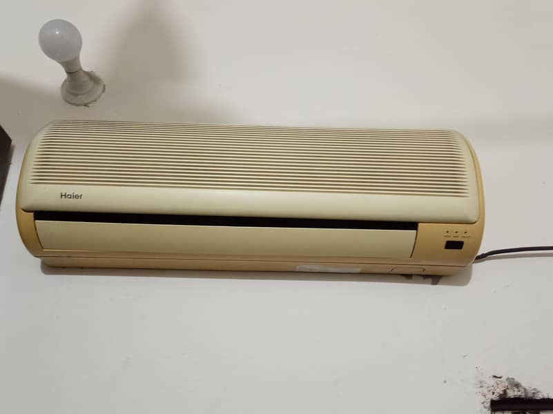 1 Ton Split Ac excellent working 0