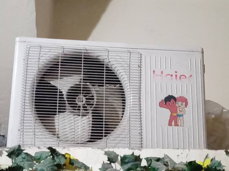1 Ton Split Ac excellent working 1