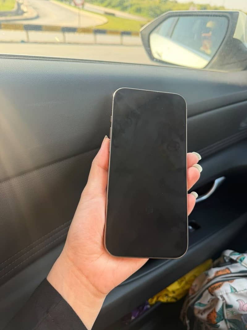 Apple iPhone 16promax 3