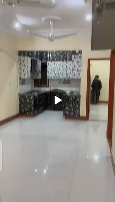 2 bed dd 2nd floor portion available for rent