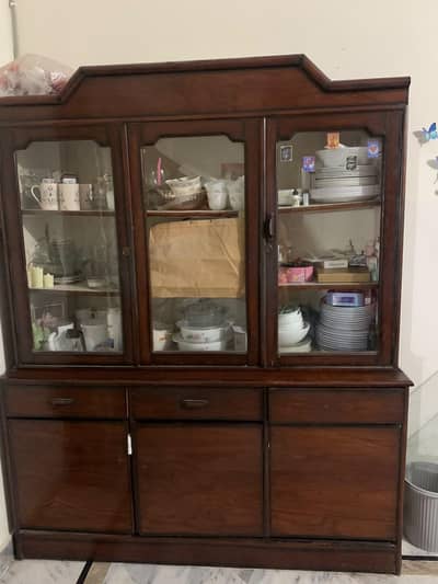 Showcase Wooden