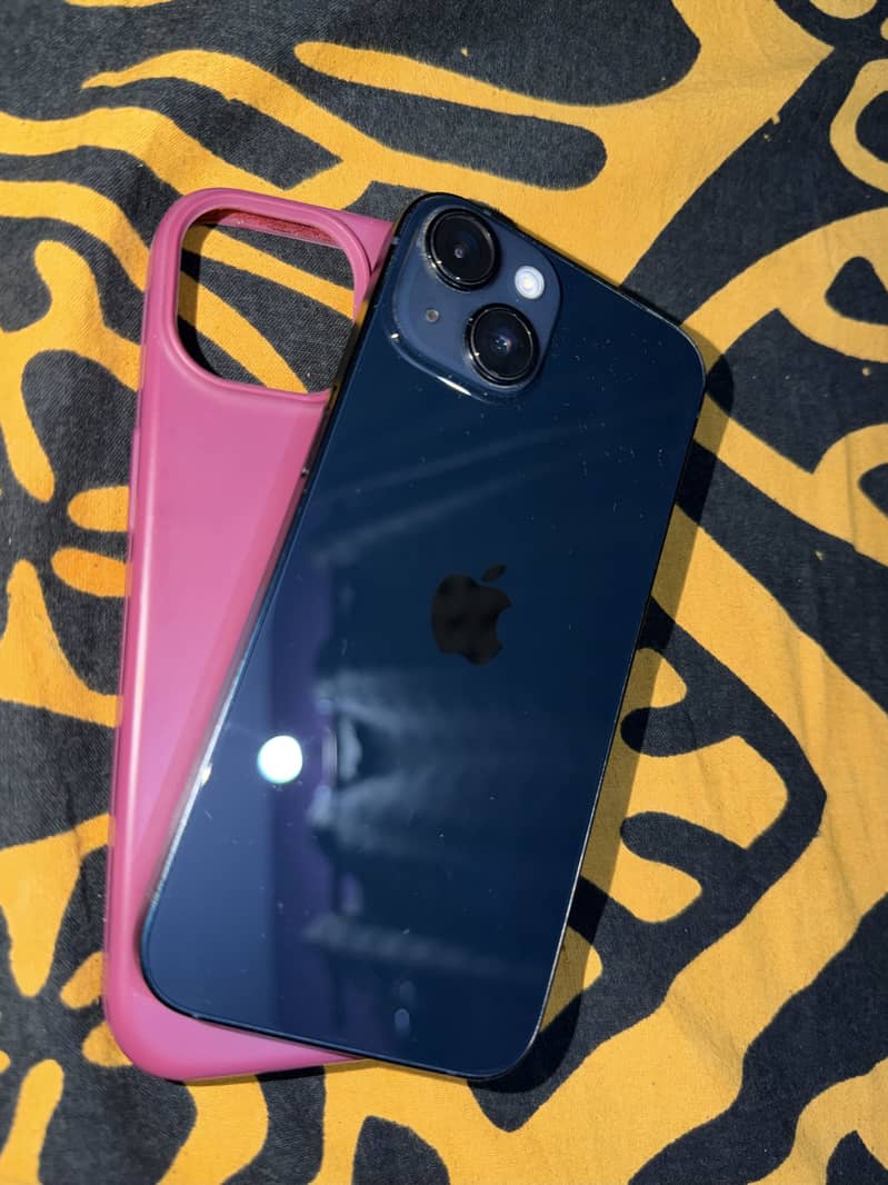 Apple iPhone 14 JV 1