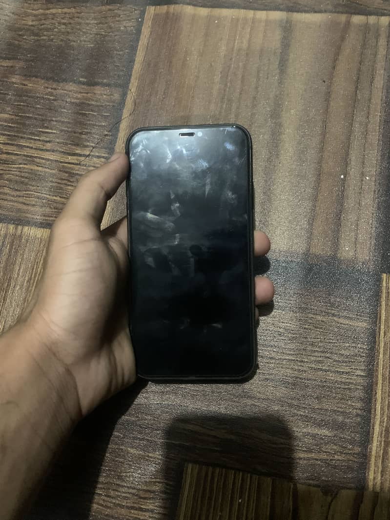 Apple iPhone 11 1