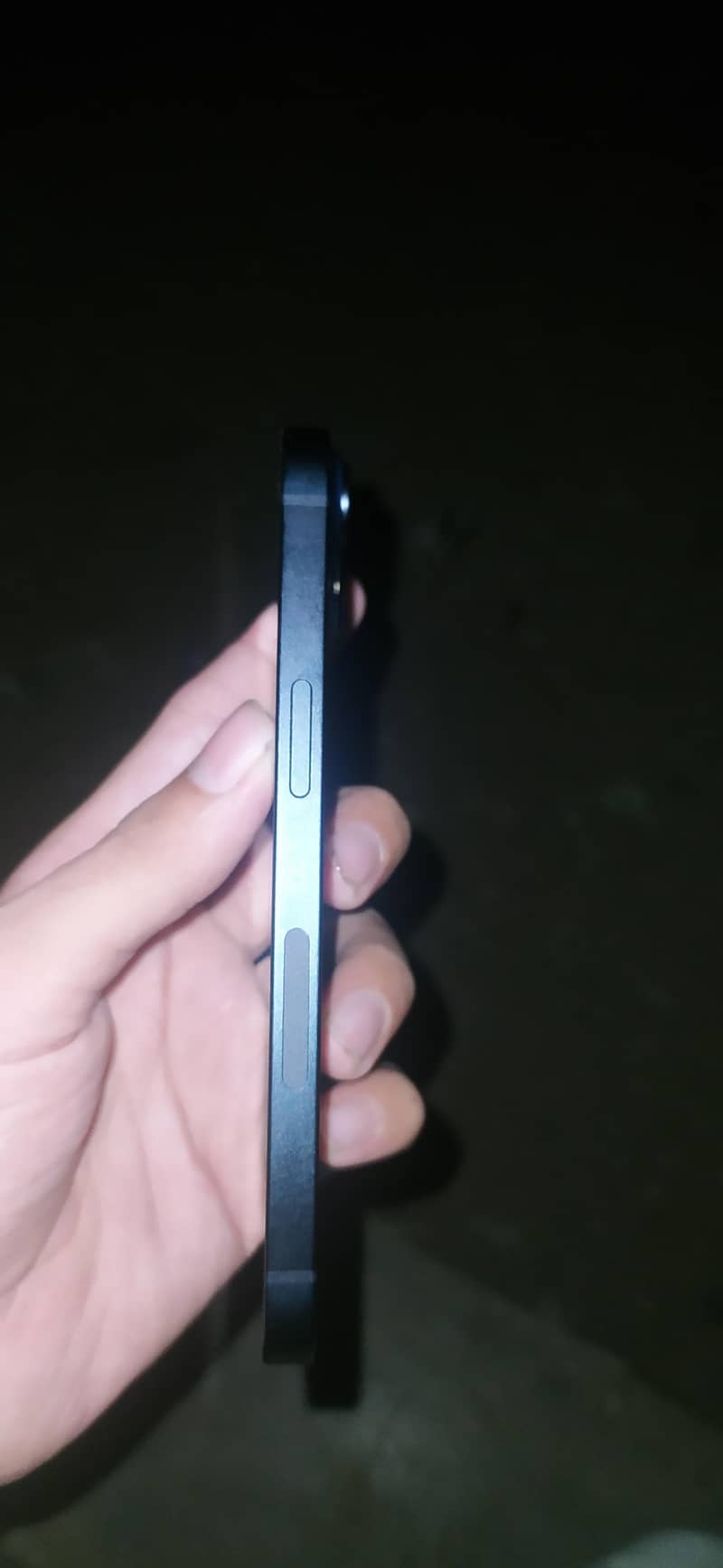 Apple iPhone 14 4