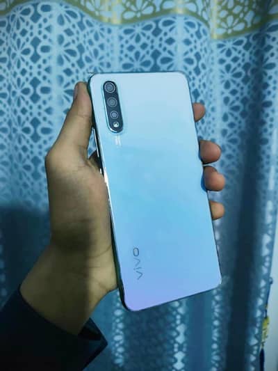 Vivo S1