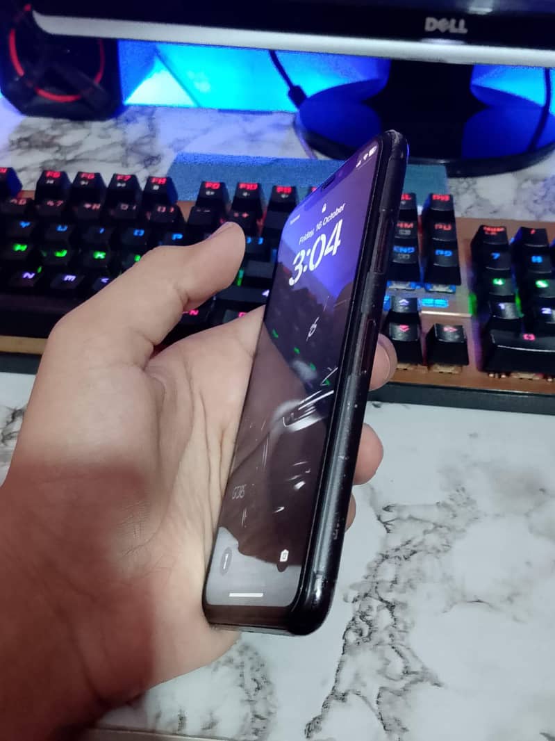 Apple iPhone X 2
