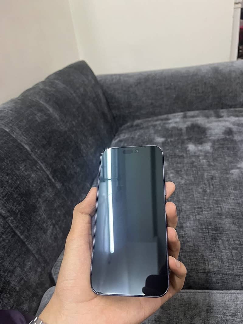 Apple iPhone 17 Pro Max 0