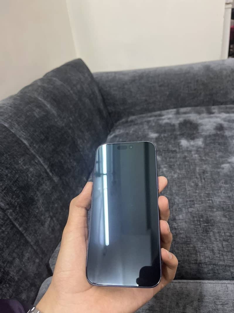 Apple iPhone 17 Pro Max 10