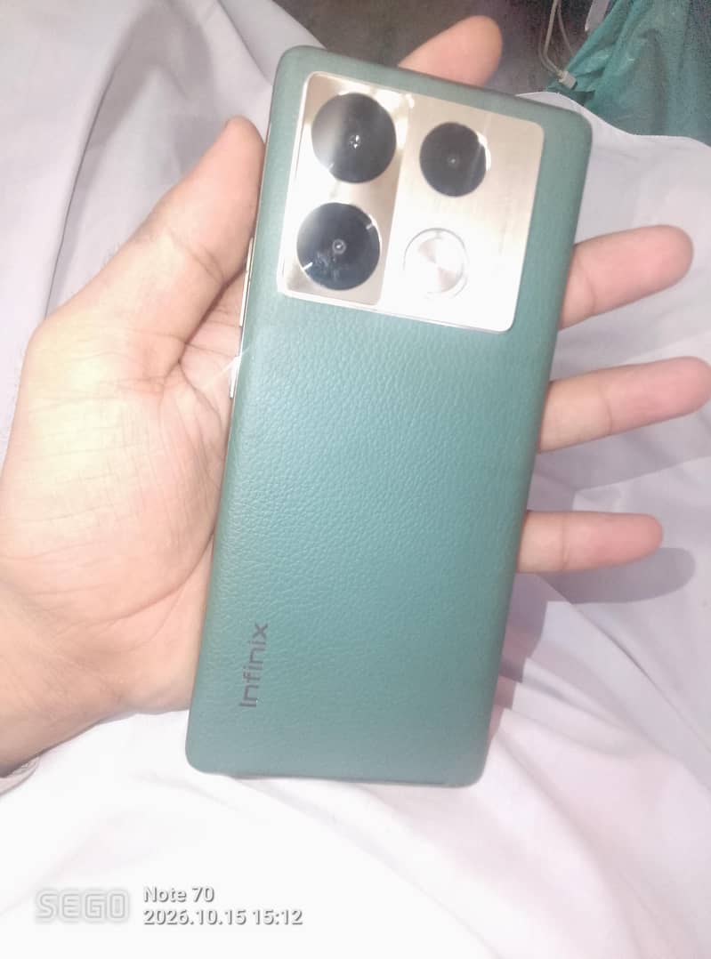 Infinix Note 40 Pro 2