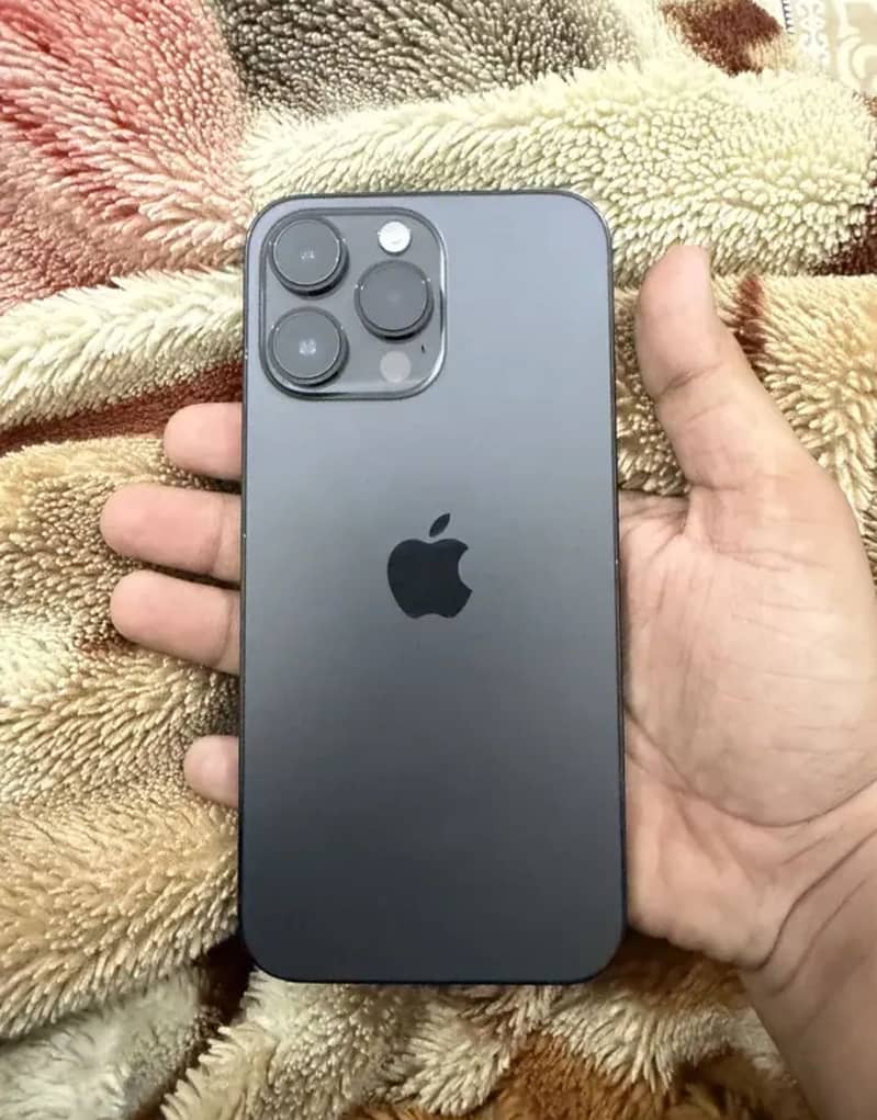 Apple iPhone 14 Pro Max 0