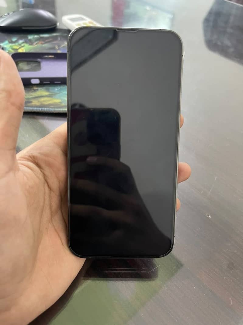 Apple iPhone 13 Pro 5