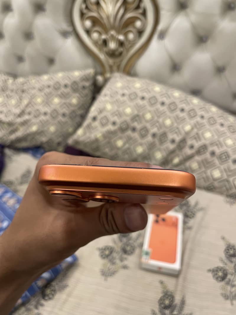 Apple iPhone 17 Pro Max 2
