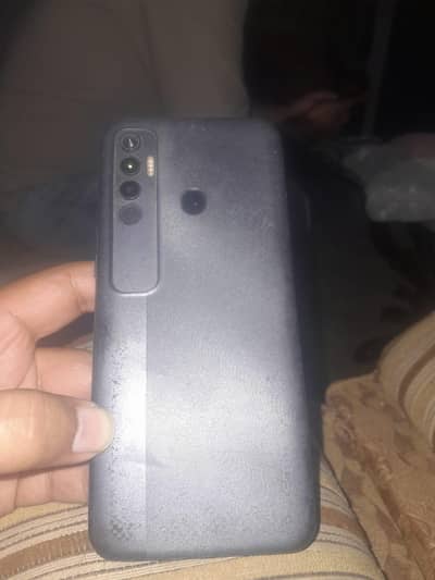 Tecno Spark 7 Pro 4/64