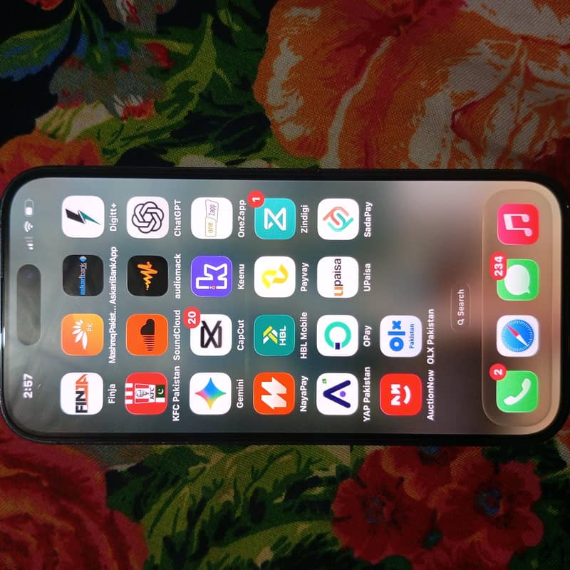 Apple iPhone 14 Pro 2