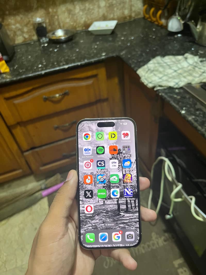 Iphone 15 Pro 0