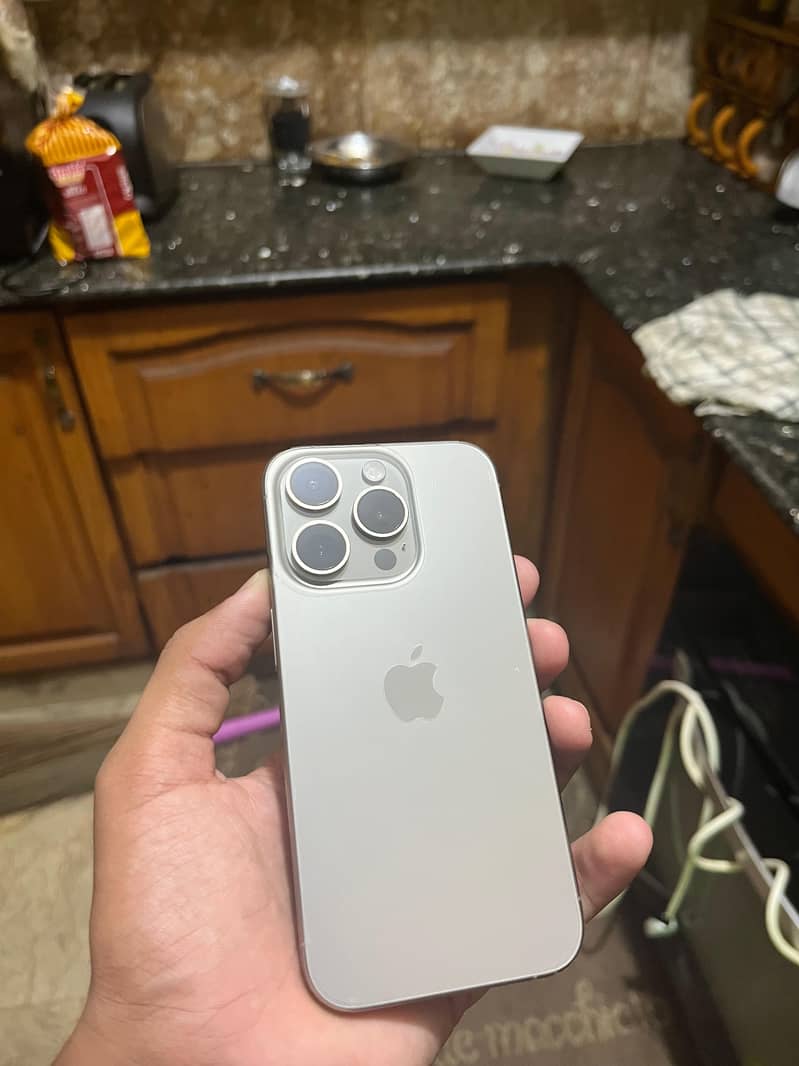Iphone 15 Pro 1