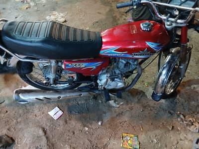 unique 125 for urgent sell