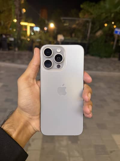 Apple iPhone 15 Pro Max