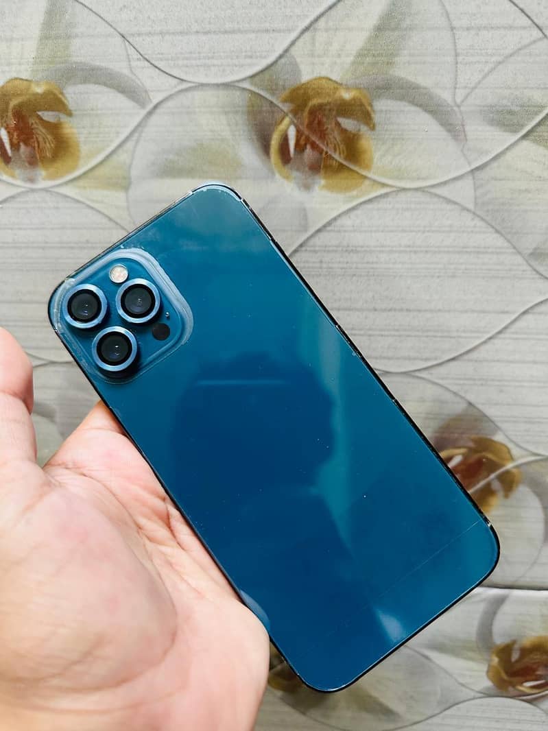 Apple iPhone 12 Pro Max 2