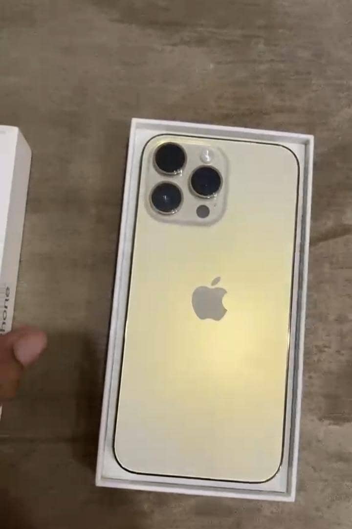 Apple iPhone 14 Pro Max 3