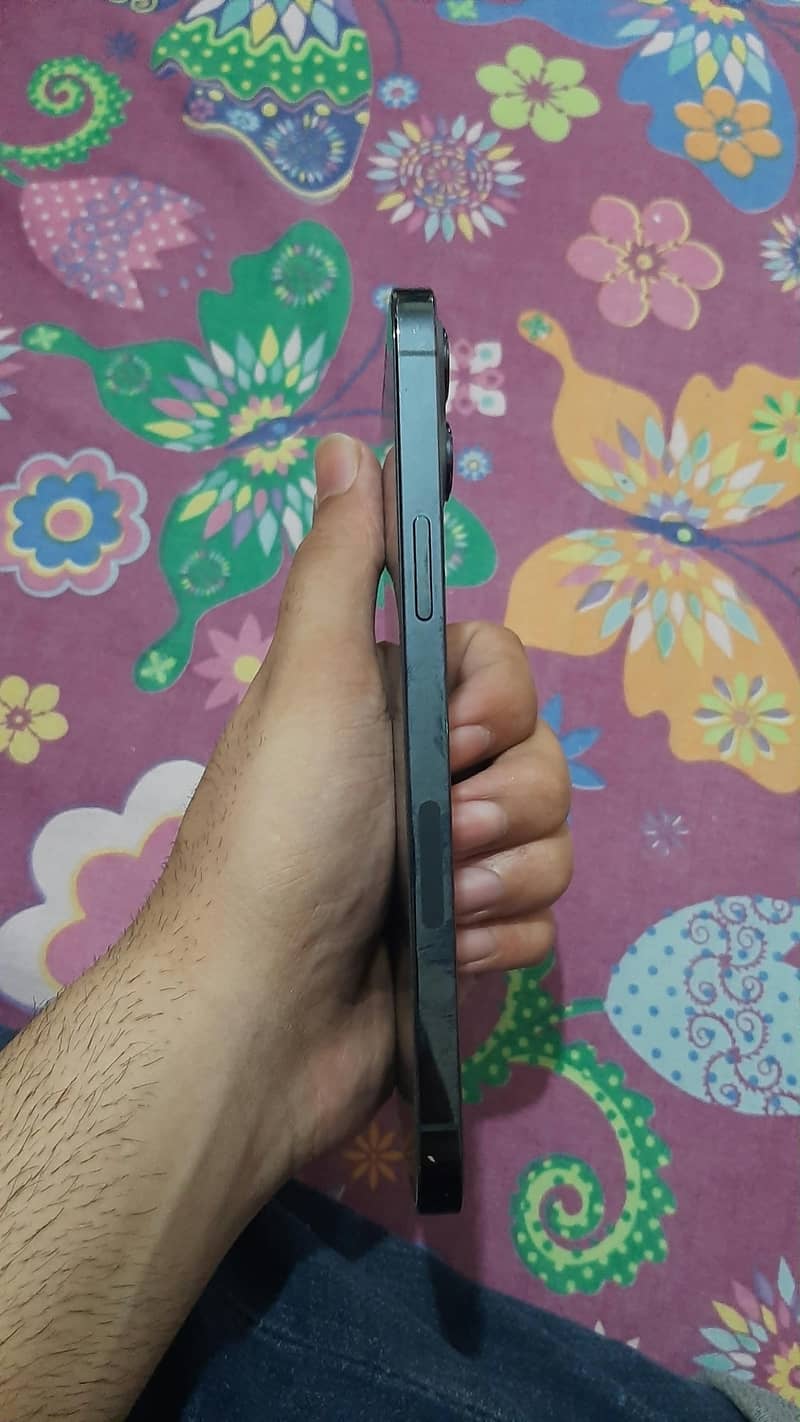 Apple iPhone 12 Pro Max 6